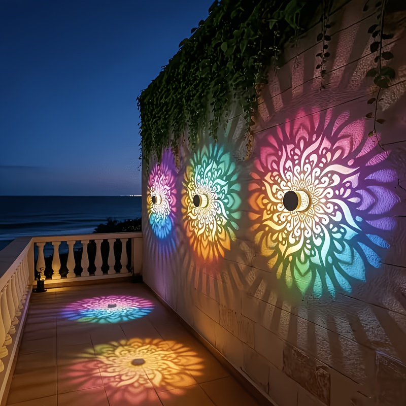 Outdoor Lighting Waterproof - 1/2/4er-Pack Solar-Zaunleuchten, mit Mandala-Muster-Design, geeignet für